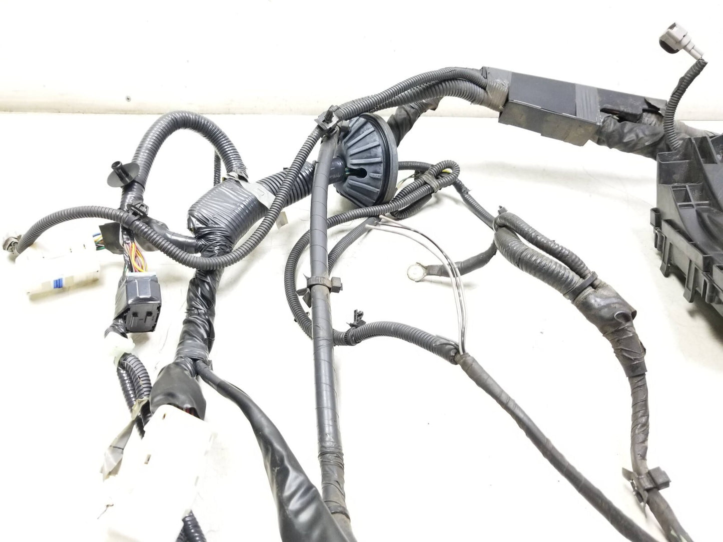 10-14 Nissan Rogue Main Fuse Box Wire Harness OEM ✅