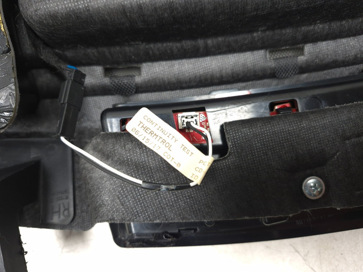 2018 Tesla Model 3 Rear Deck Shelf Package Tray Trim Panel 1090452-00-i OEM