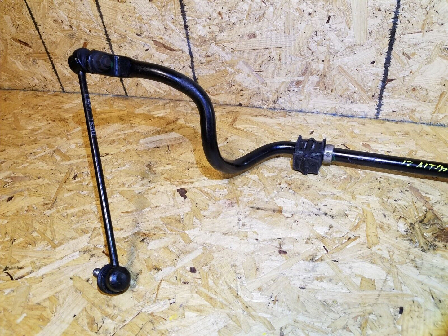 09 10 11 12 Nissan Altima Front Stabilizer Sway Bar OEM 78k