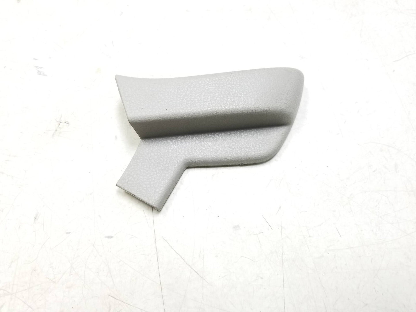 10-14 Nissan Rogue Front Passenger Seat Trim Cover Knob Guide Sleeve OEM ā