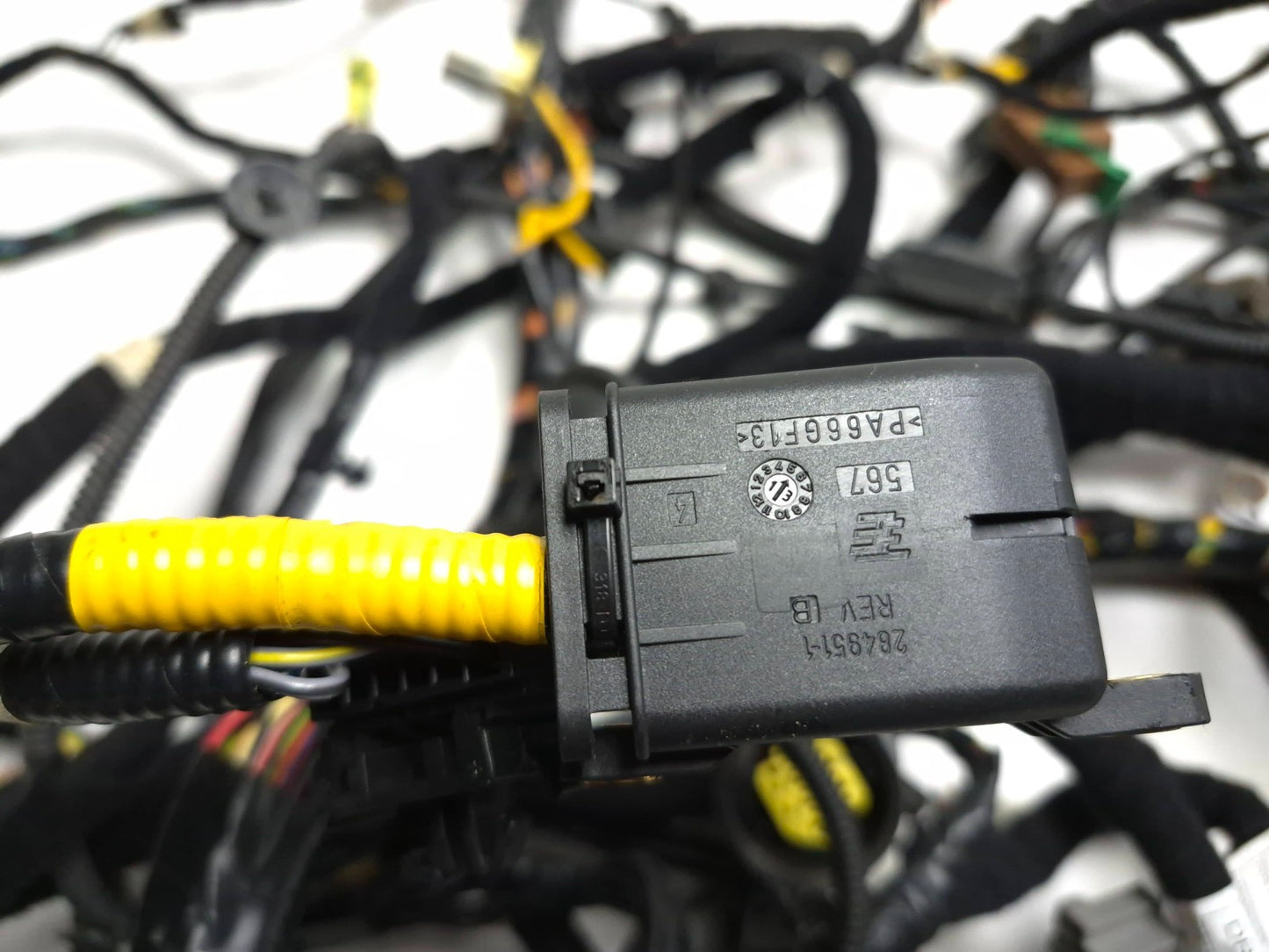 2014 Fiat 500l Interior Floor Wire Harness OEM