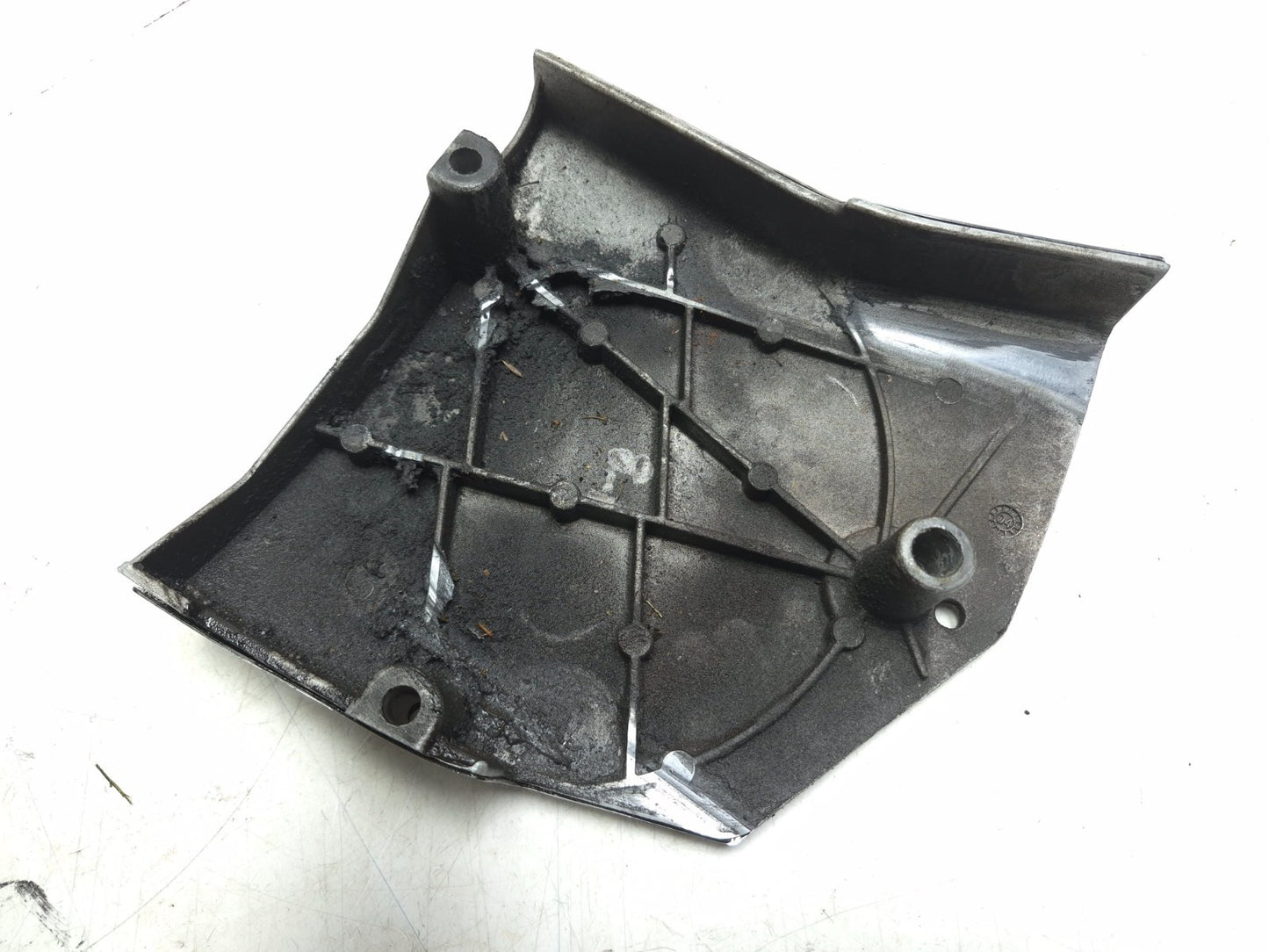 2004 Harley-davidson Sportster Xl883 Front Sprocket Guard Cover OEM