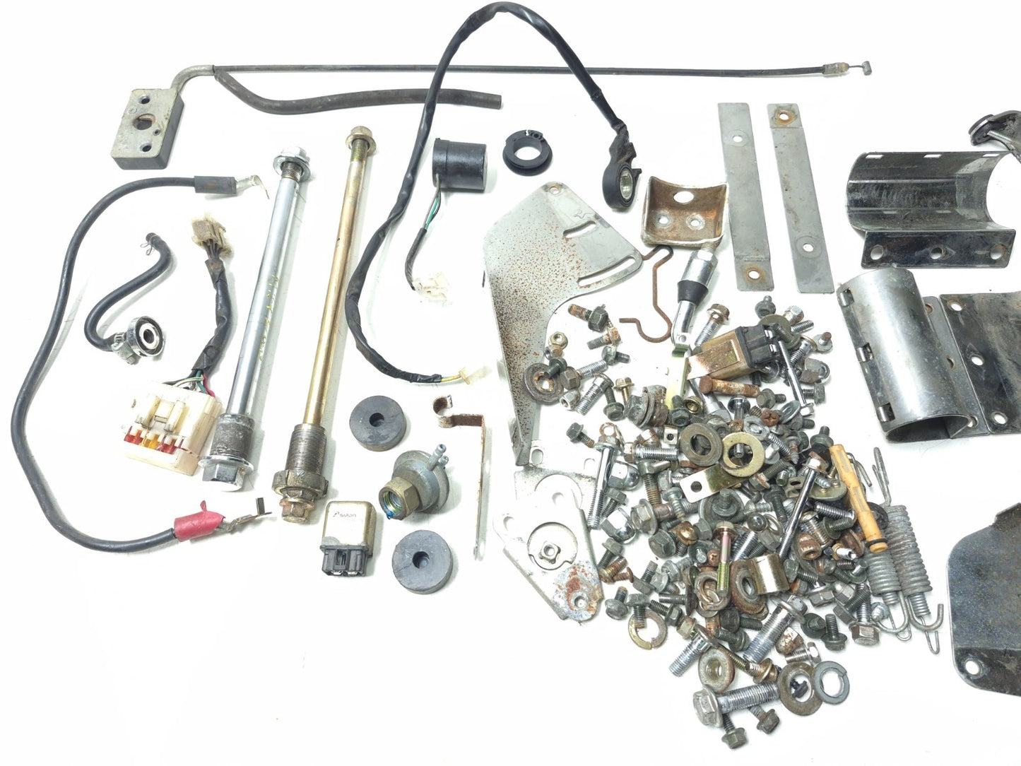 2007 Cf Moto V5 Qlink Legacy 250 Misc Bolt & Hardware Bracket OEM