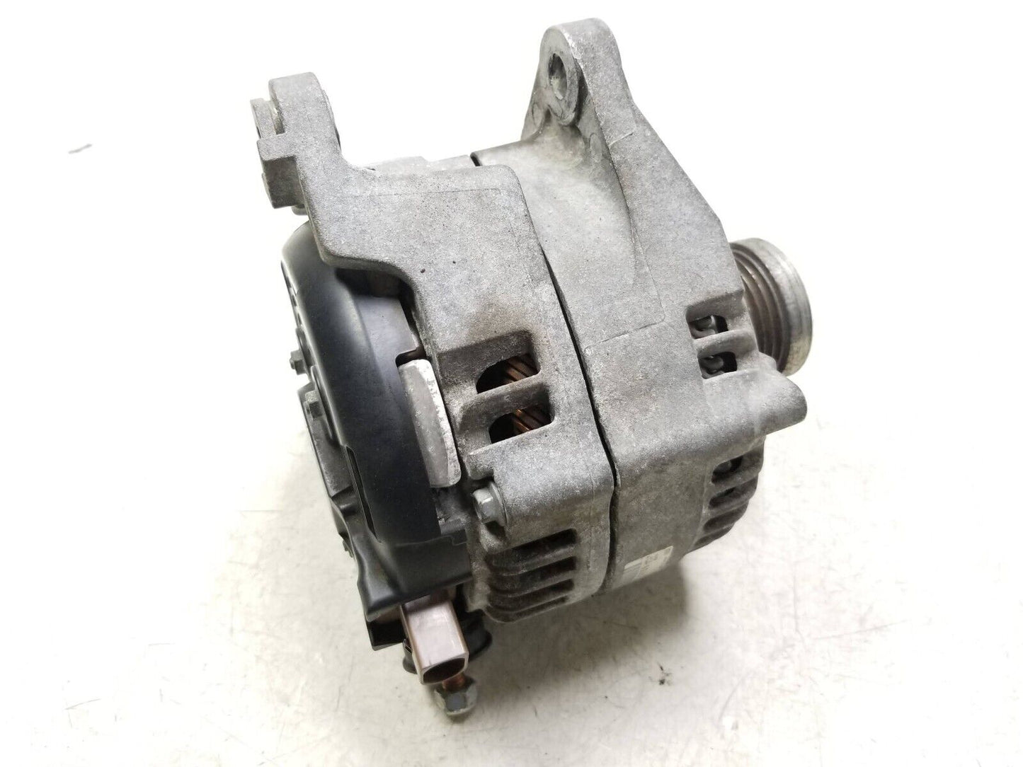2017-2019 Alfa  Romeo Stelvio Alternator 2.0l OEM