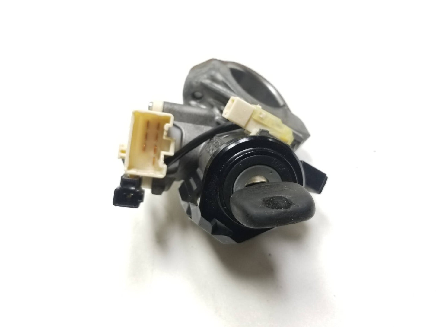 2011 - 2013 Scion Tc Ignition Lock Cylinder W/ Key OEM