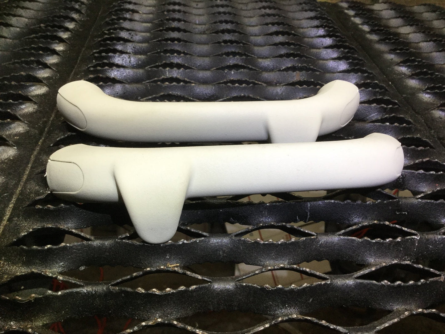 07 08 09 10 Chrysler Sebring Roof Grab Handle 4pcs OEM