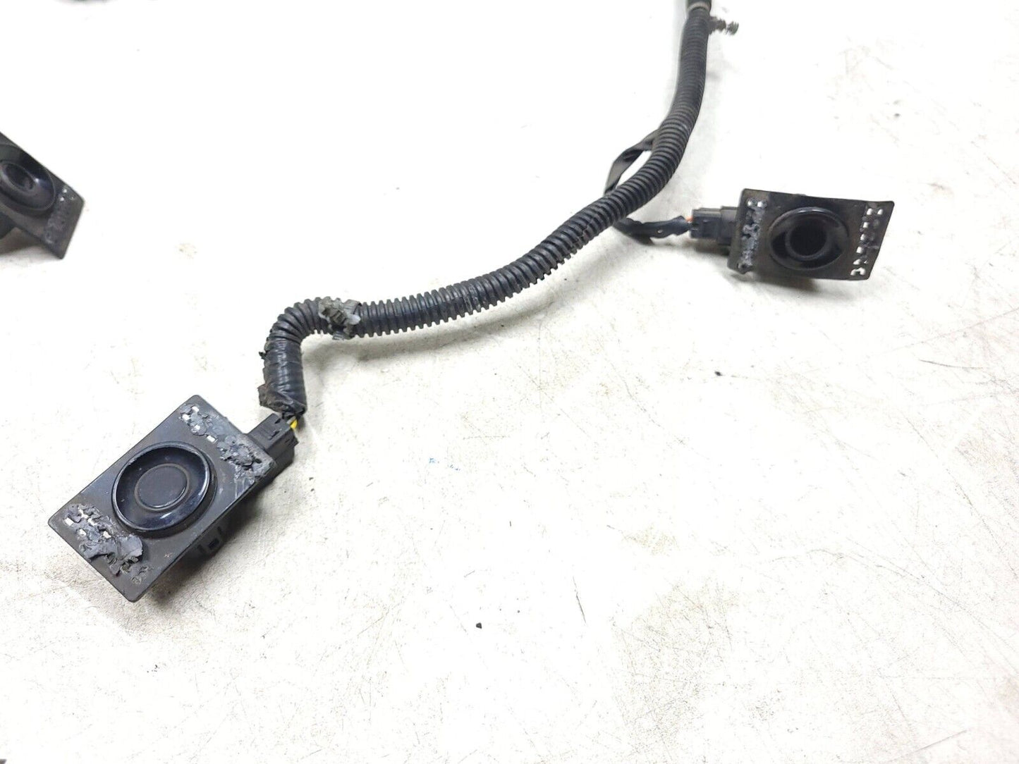 10-14 Chevrolet Suburban Rear Bumper Wire W/ Park Assist Sensor 5.3l OEM