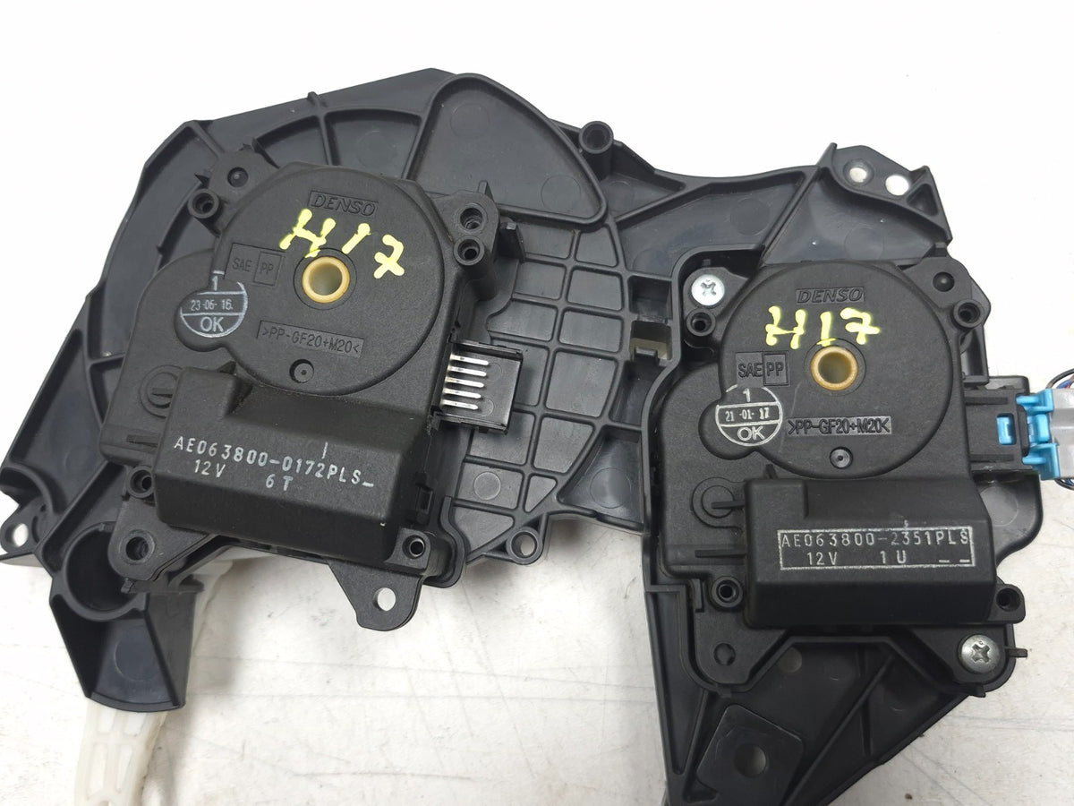2017 Toyota Highlander HVAC Air Inlet Door Actuator 87106-0e140 OEM