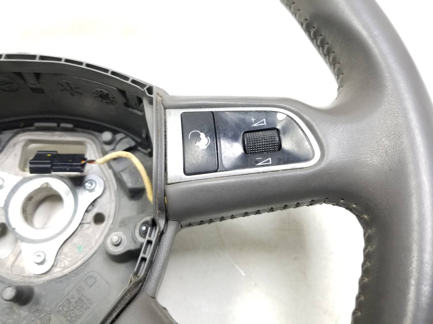 2009 - 2013 Audi Q5 Steering Wheel OEM