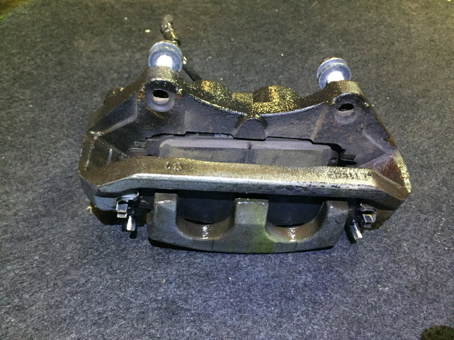 09 10 11 12 Lincoln MKS Brake Caliper Front Left Driver Side OEM