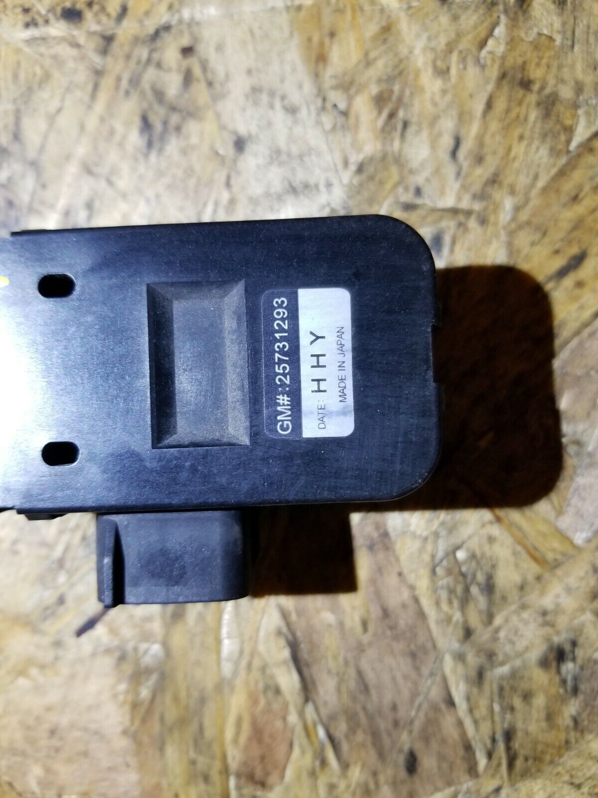 2004 - 2009 Cadillac SRX Air Temperature Sensor 25731293 OEM