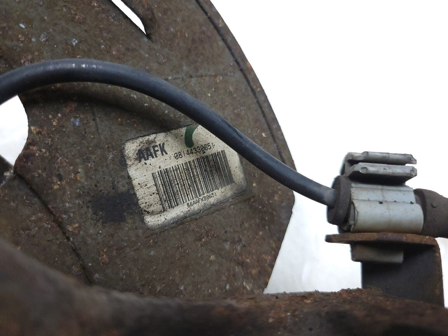 10-14 Chevrolet Suburban Spindle Knuckle Front Passenger Side Right OEM