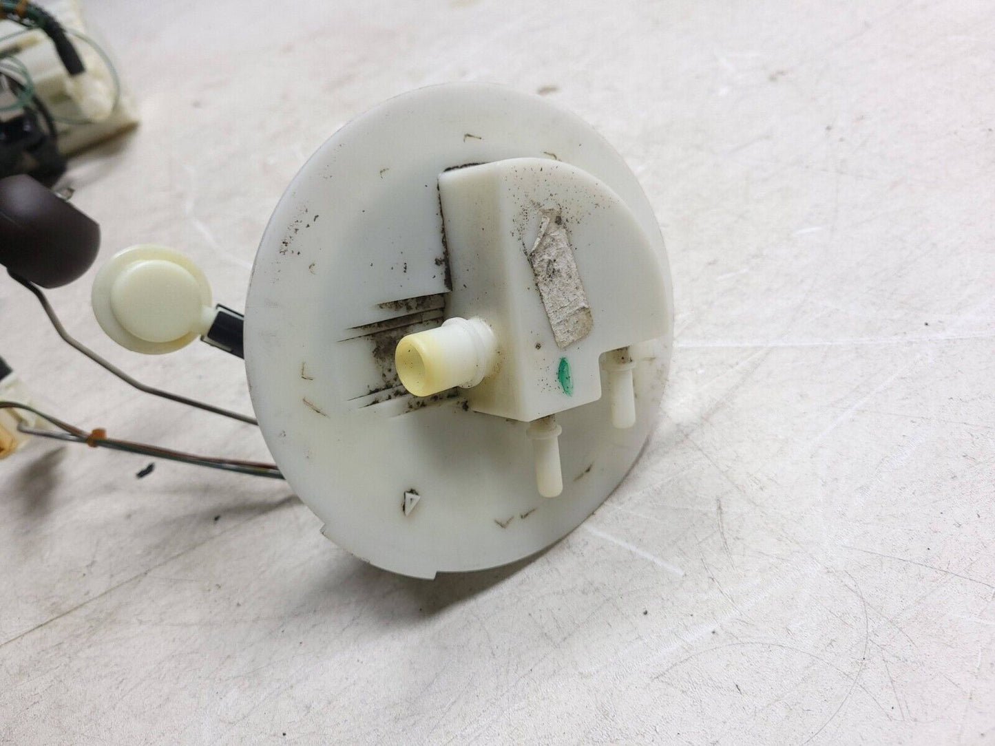 2009 - 2012 Audi A4 Fuel Pump & Sending Unit OEM