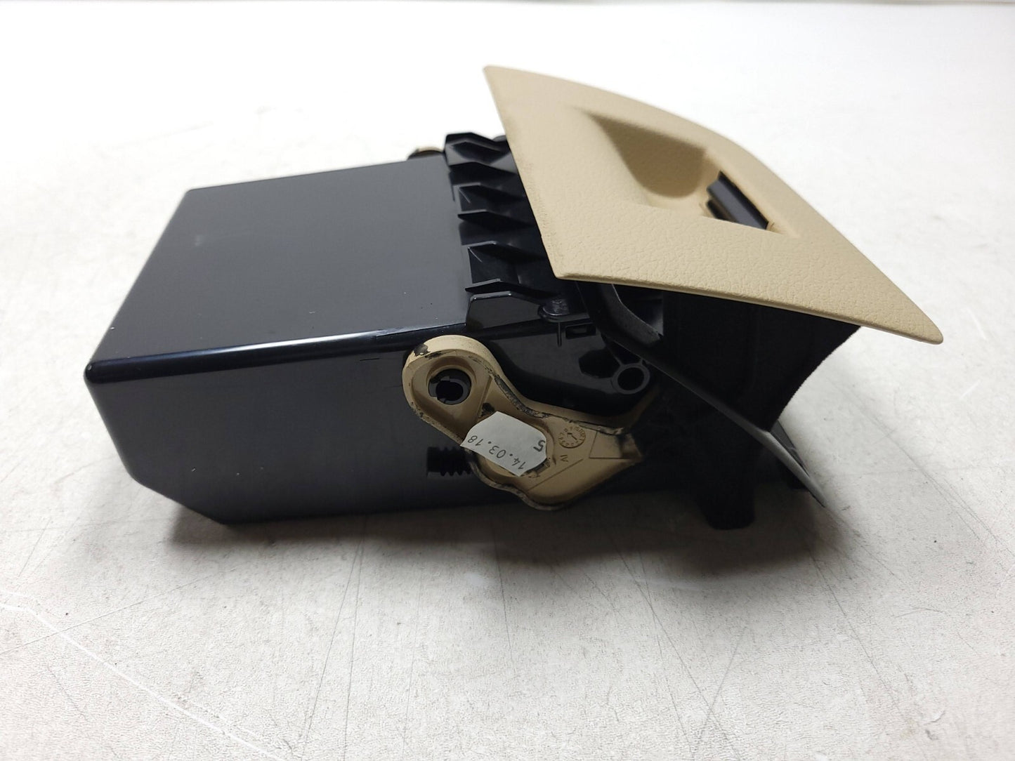 13-18 BMW 330xi F30 Left Dash Storage Bin Tray 9218529 OEM β