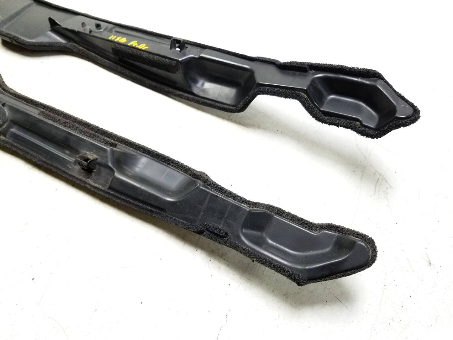 08 - 15 Scion Xb Front Fender Protector Left & Right Pair OEM