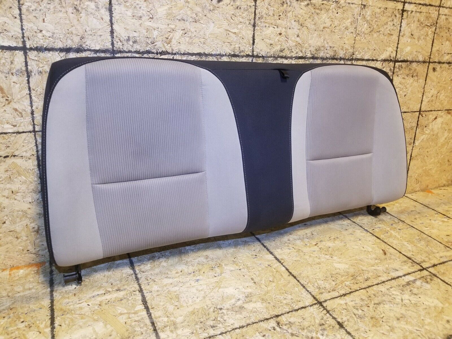 12 13 14 15 Chevrolet Camaro Rear Seat Back Backrest Cushion OEM