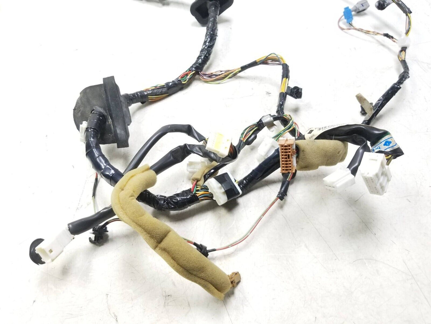 08-13 Infiniti G37 Front Driver Door Wire Harness OEM ***sedan***