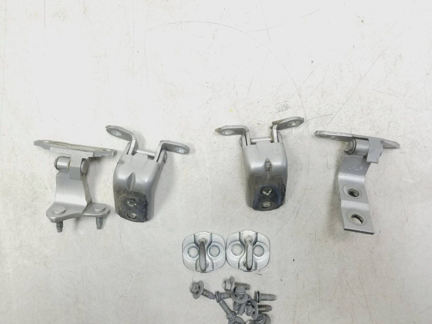 08 - 13 Infiniti G37 Door Hinge Front & Rear Passenger Side OEM Sedan