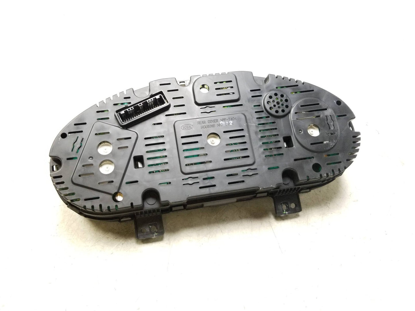 2010 - 2011 Kia Sportage At Instrument Cluster Speedometer OEM 305k