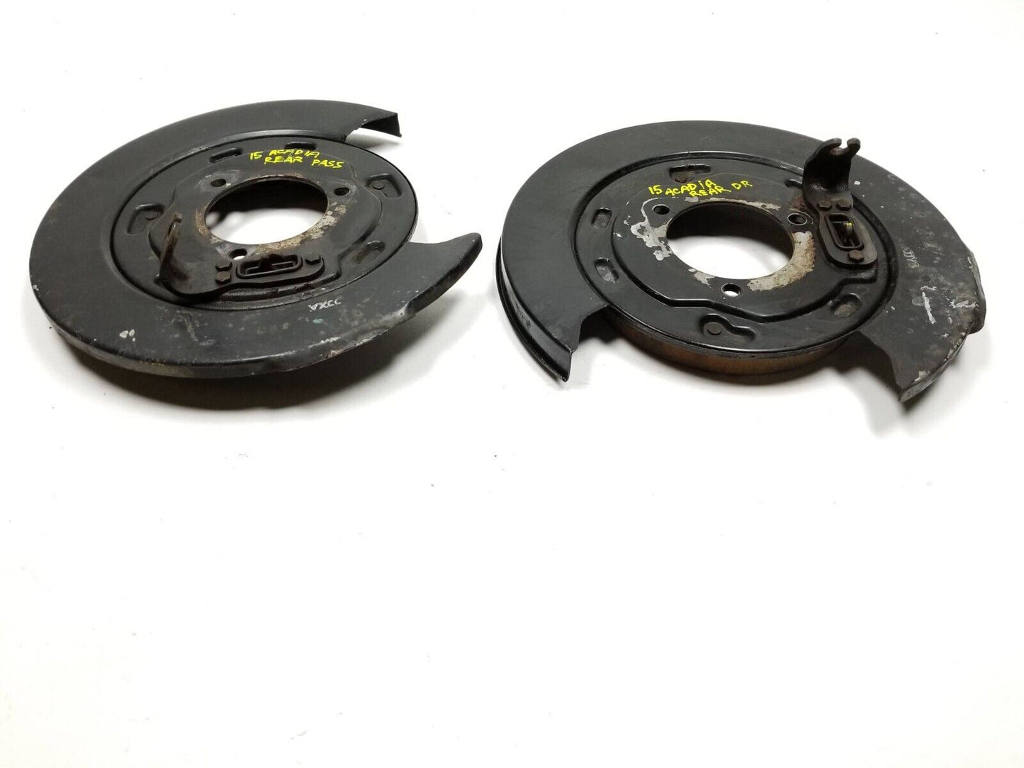 13 14 15 16 GMC Acadia Rear Brake Disc Rotor Guard Left & Right Pair OEM
