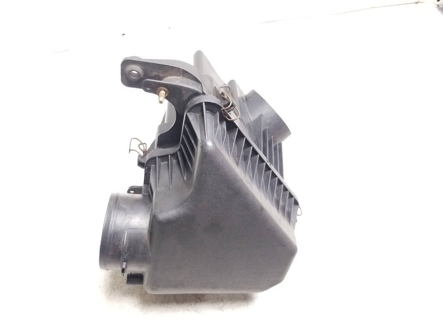 2011 - 2020 Dodge Grand Caravan Air Filter Housing Box OEM