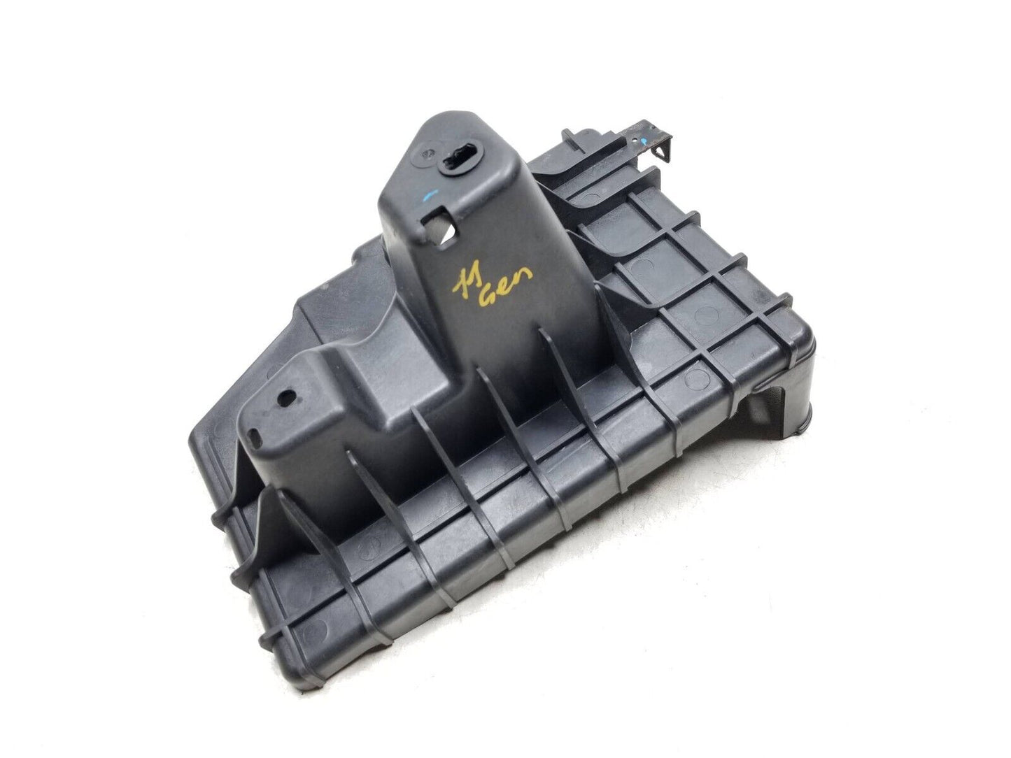 09 - 16 Hyundai Genesis Coupe Battery Tray 37150-2m000 OEM