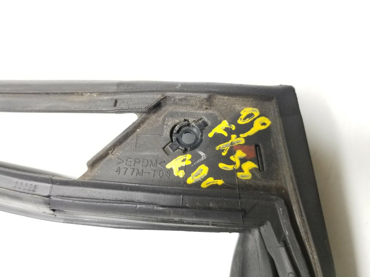 09 10 11 12 Infiniti Fx35 Rear Left Driver Door Weatherstrip Seal OEM