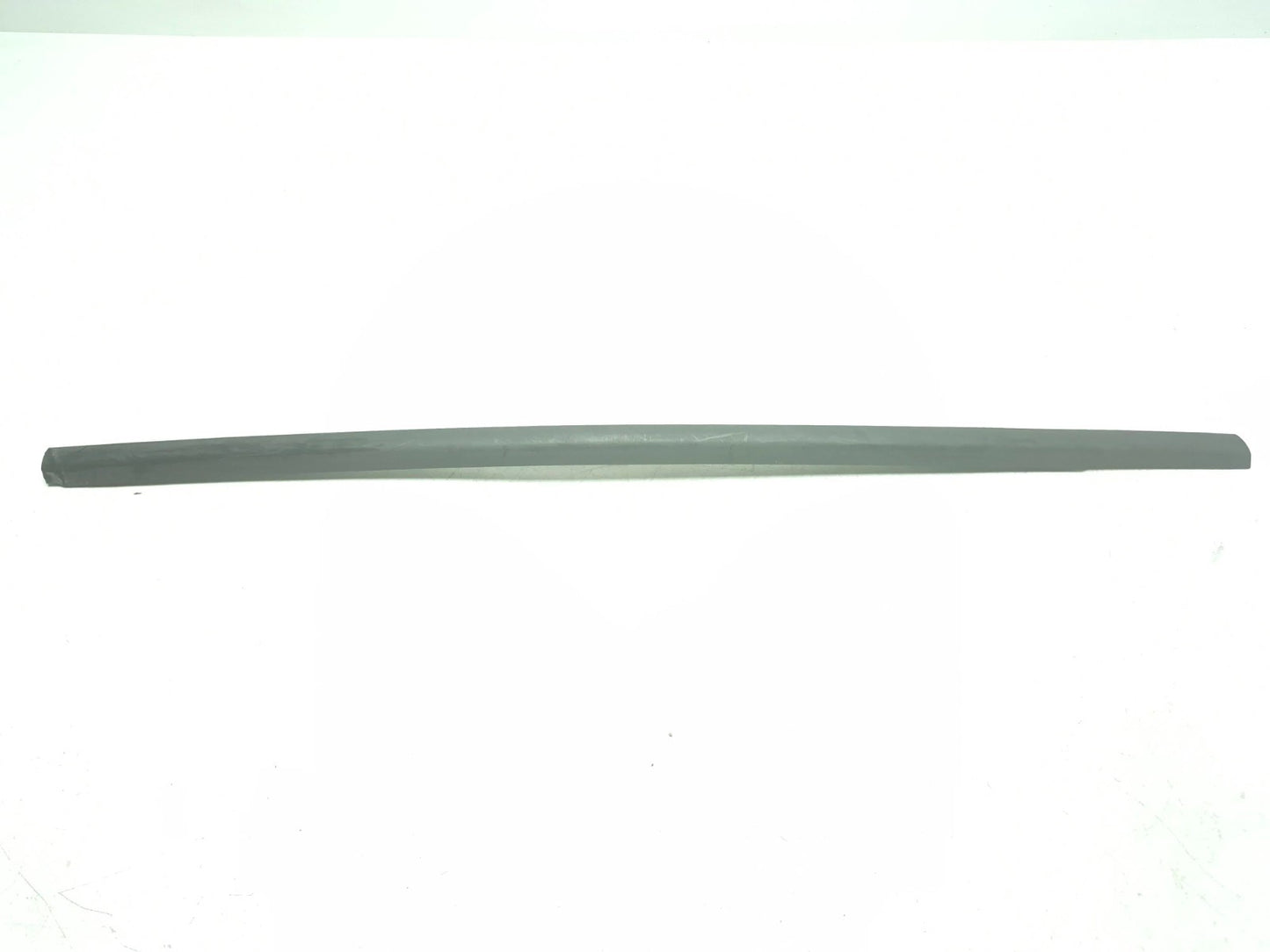 2014 Fiat 500l Door Weatherstrip Front Passenger Side Right OEM