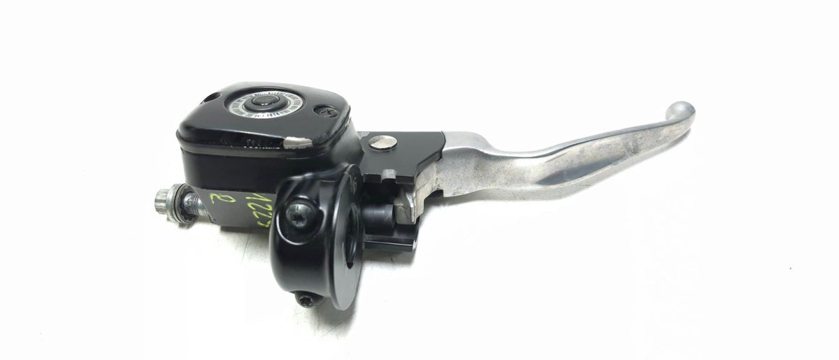 2012-2017 Harley Dyna Street Bob Fxdb Front Brake Master Cylinder & Lever OEM