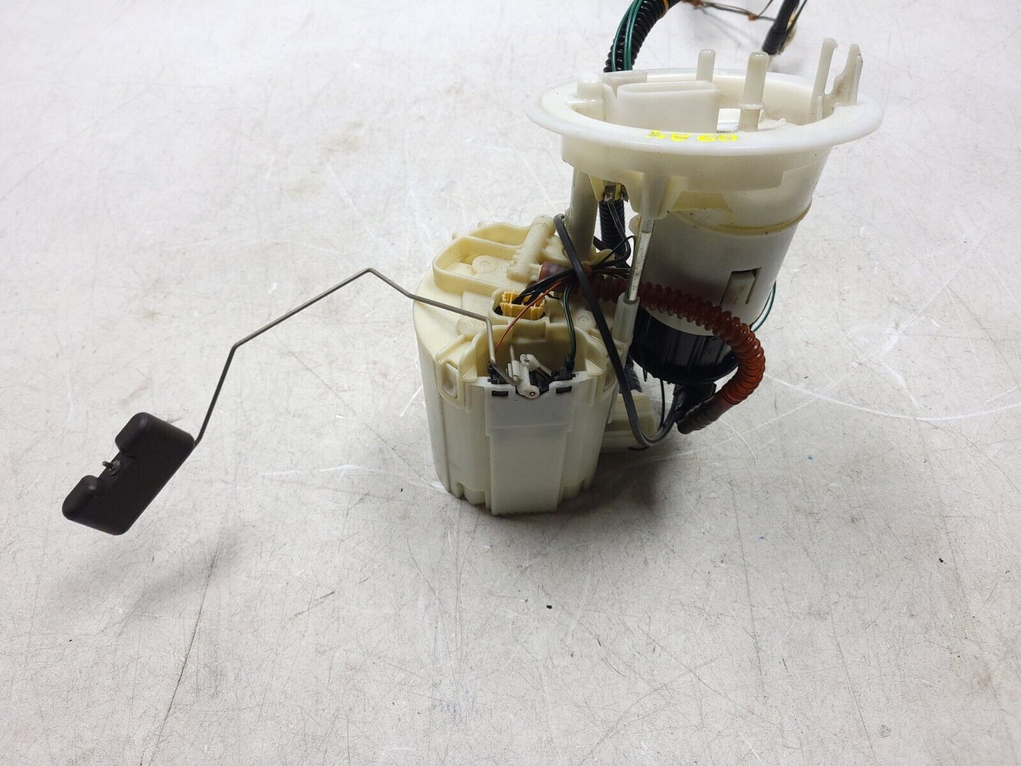 2009 - 2012 Audi A4 Fuel Pump & Sending Unit OEM