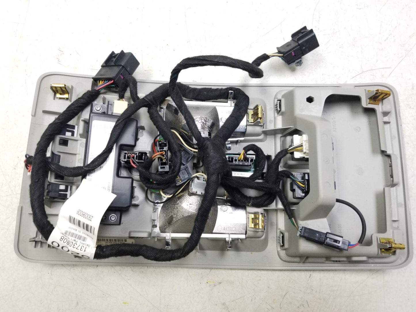 2010 - 2012 Cadillac SRX Console Map Light Sunroof Homelink Control OEM
