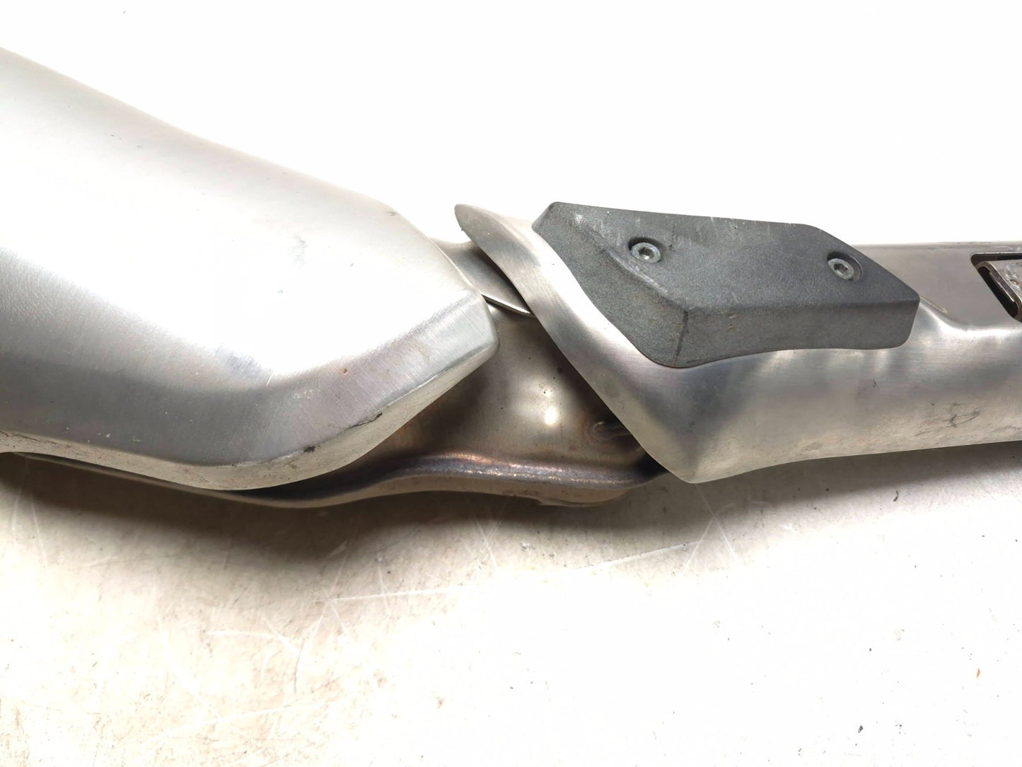 2002 Suzuki V-strom 1000 Dl1000 Exhaust Muffler Left OEM