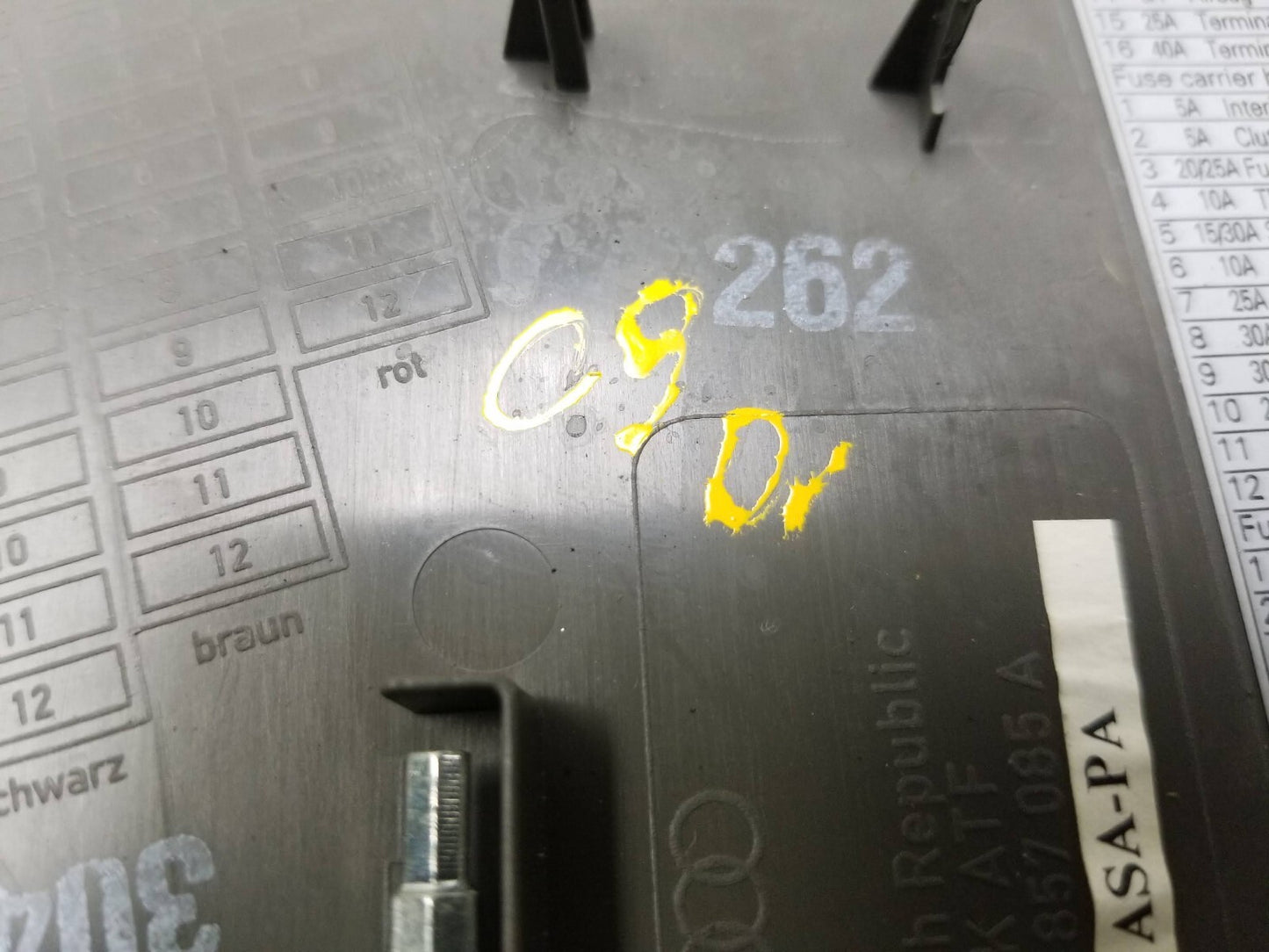 2009 - 2017 Audi Q5 Dash End Cap Cover Trim Pair OEM