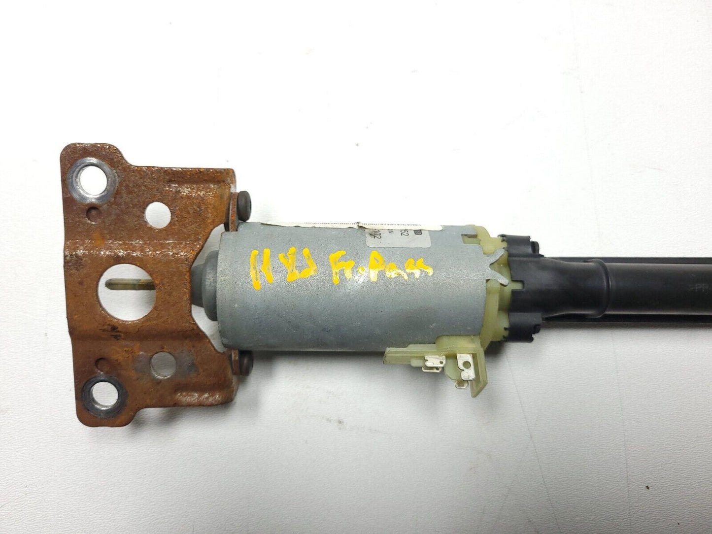 2010-1019 Jaguar XJ Front Seat Adjust Motor Passenger Right 5pcs OEM