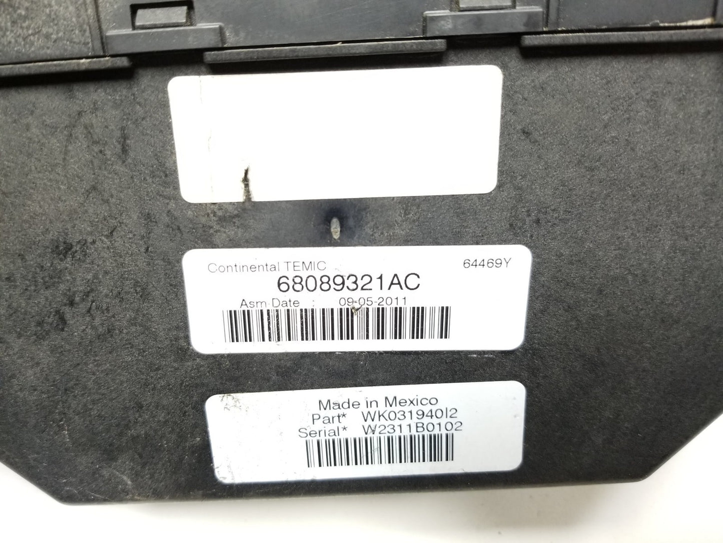 2011 - 2013 Jeep Grand Cherokee Engine 3.6l Fuse Box Unit OEM