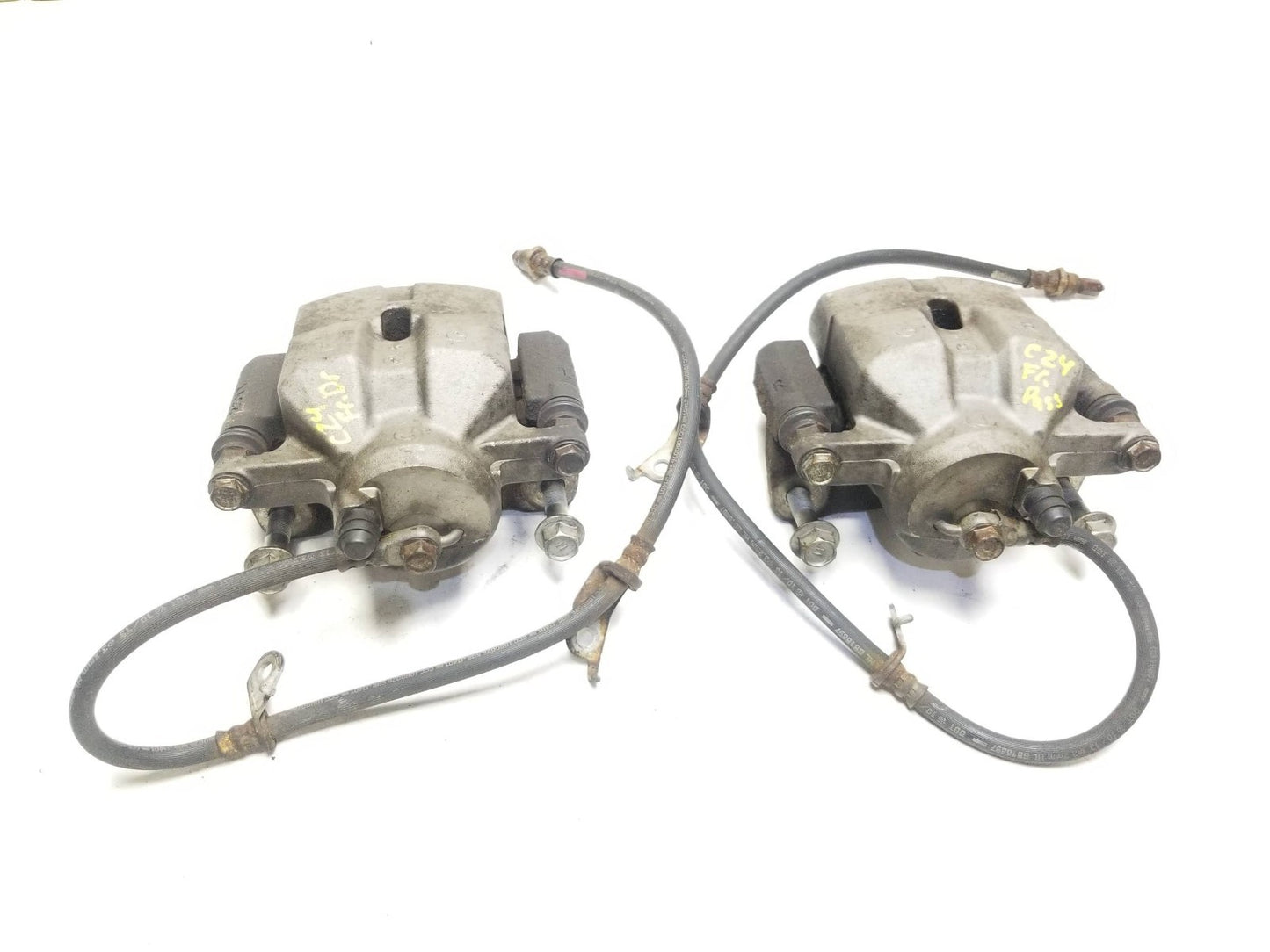 11-17 Lexus CT200h Front Brake Caliper Left & Right Pair Oem✅