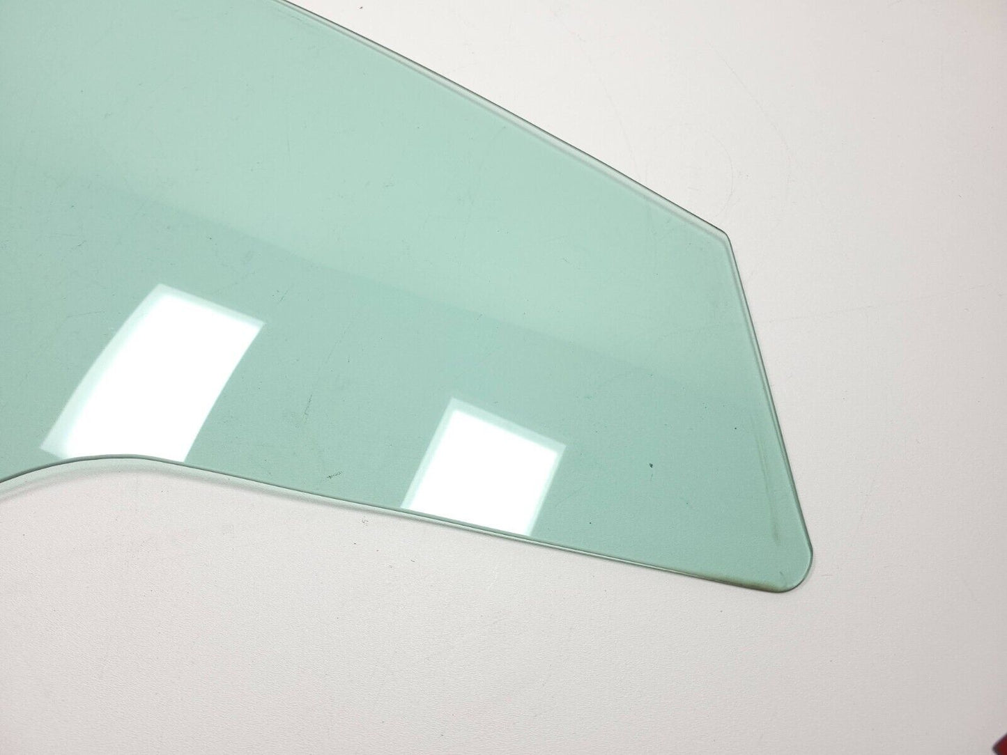 2007 - 2015 Mazda Cx-9 Door Window Glass Front Passenger Side Right OEM