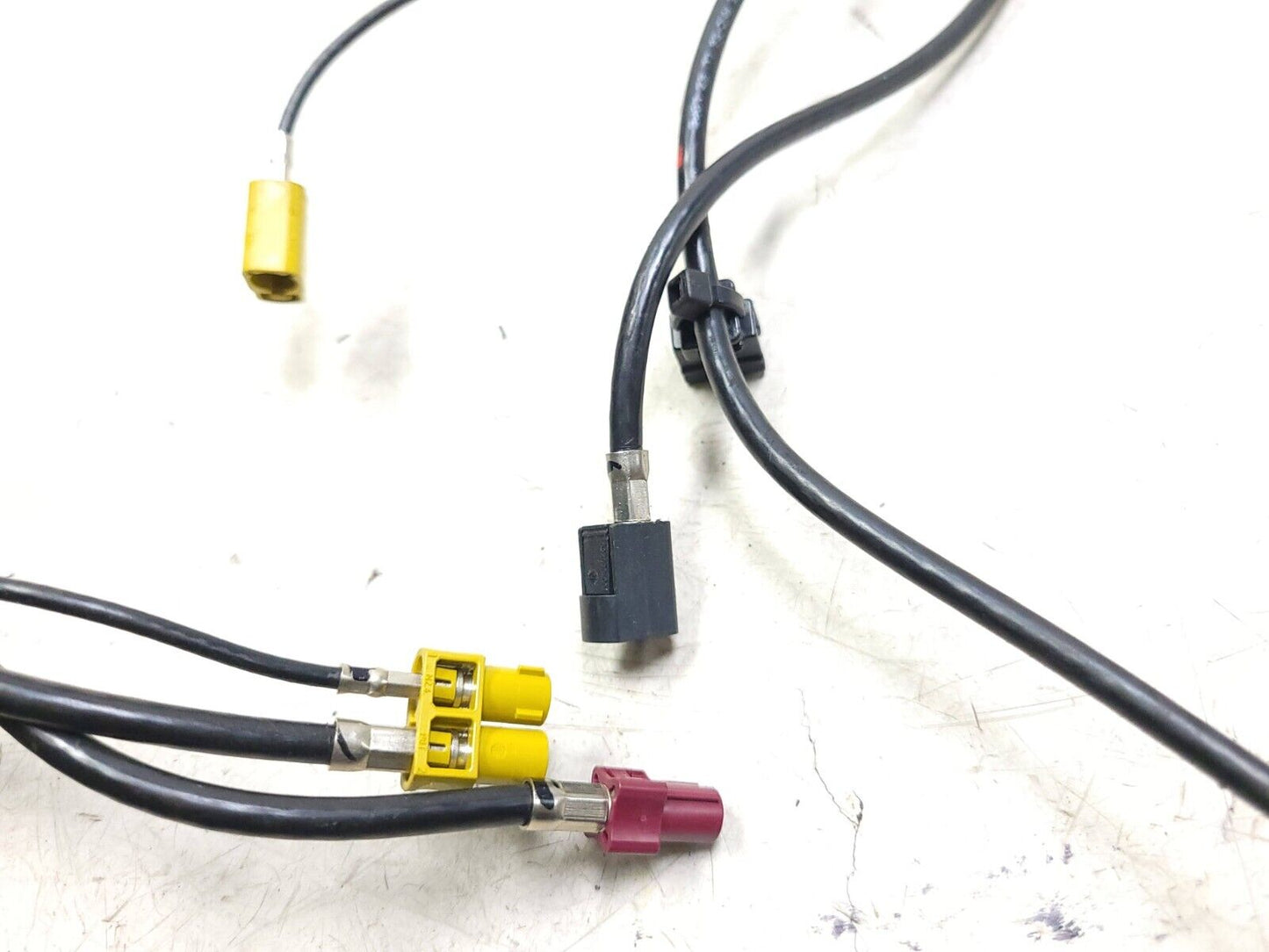 10-15 Chevrolet Equinox Digital Radio Mobile Telephone Vehicle Cable OEM