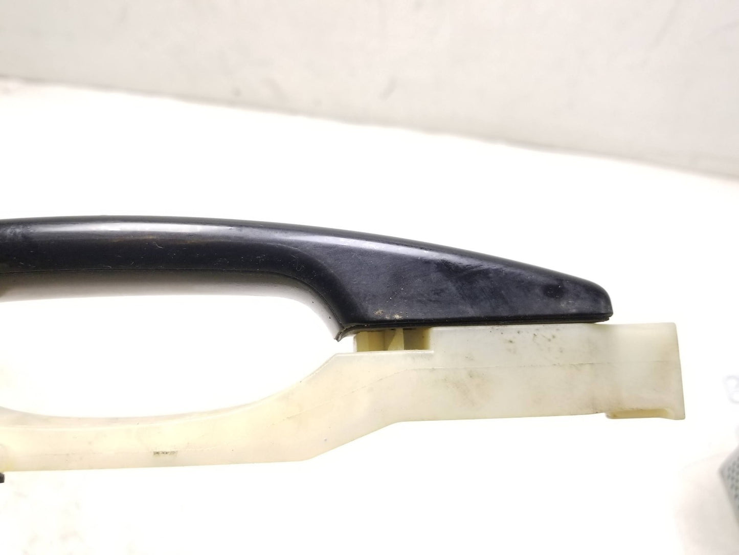 2014 - 2019 Kia Soul Exterior Door Handle Rear Passenger Side Right OEM