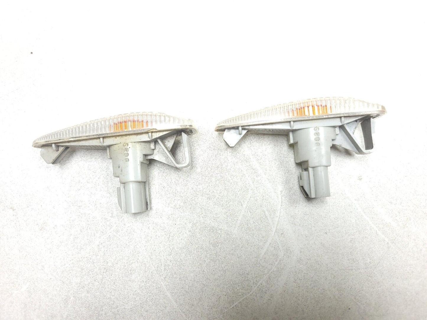 2007-2013 Mitsubishi Outlander Front Side Marker Light Pair OEM