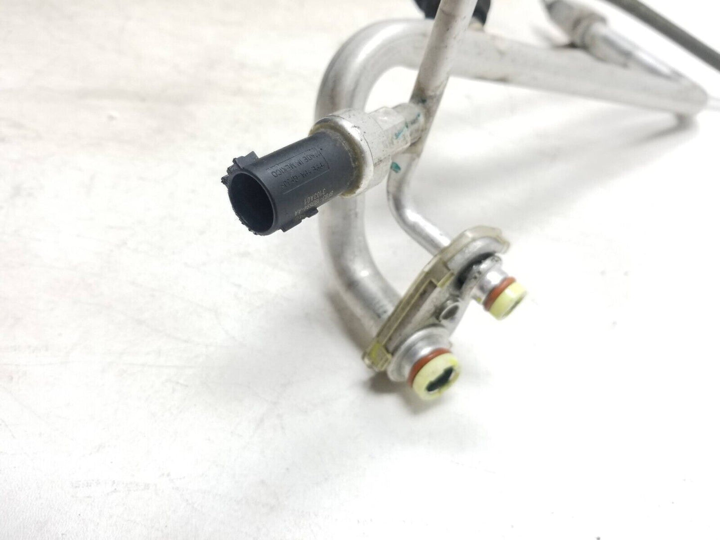12 - 14 Ford Focus AC Hose Pipe Line OEM