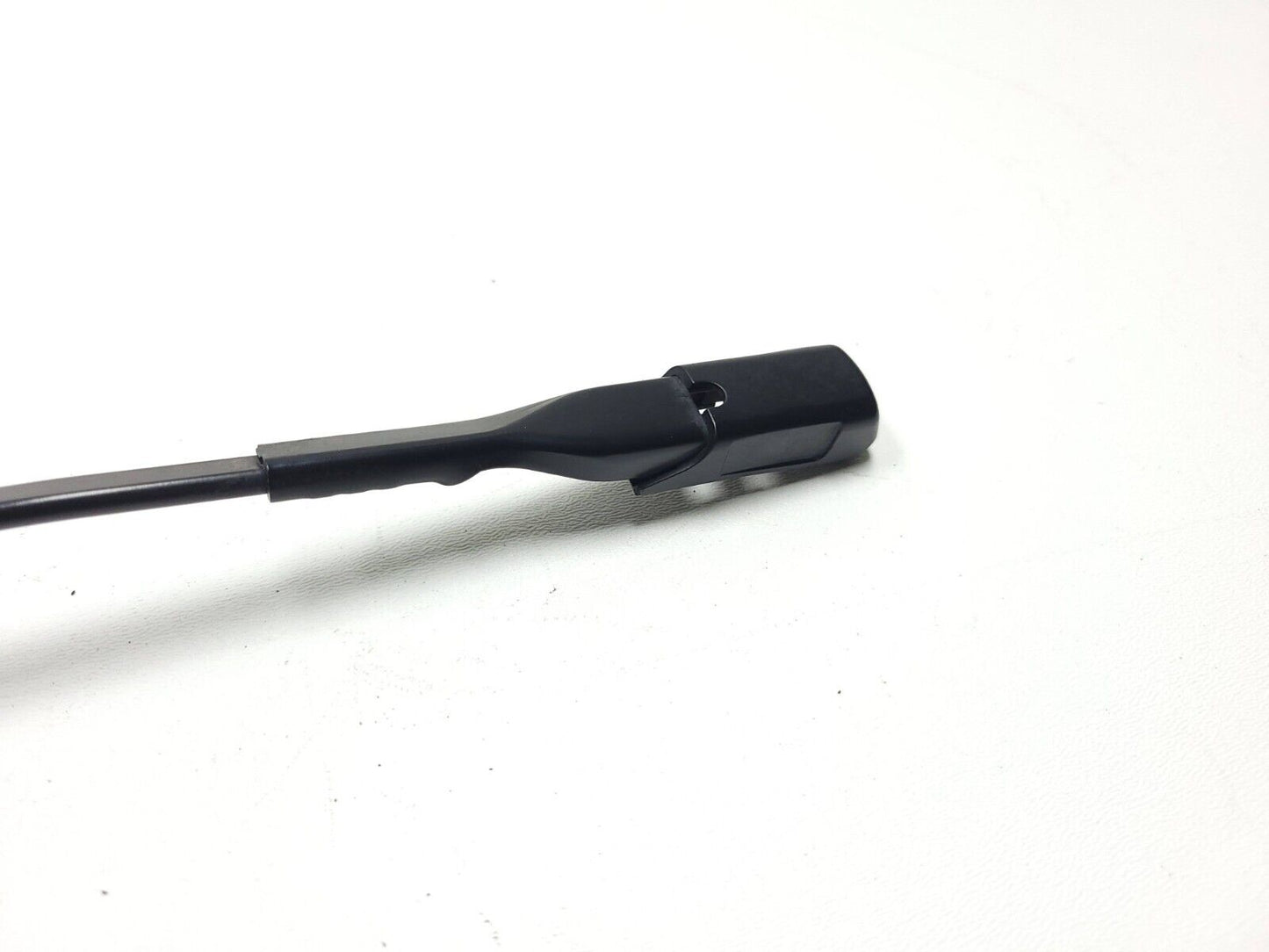 15-20 Mercedes C300 W205 Windshield Wiper Arm Pair OEM