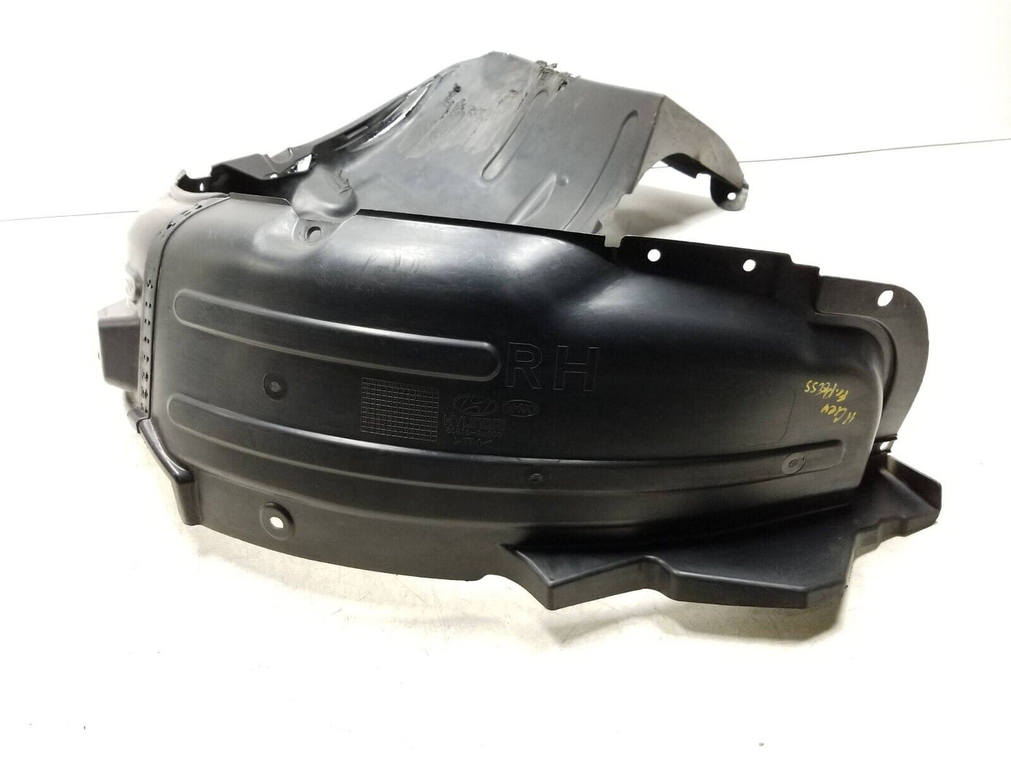 09 - 12 Hyundai Genesis Coupe Front Fender Liner Splash Inner Passenger Side OEM
