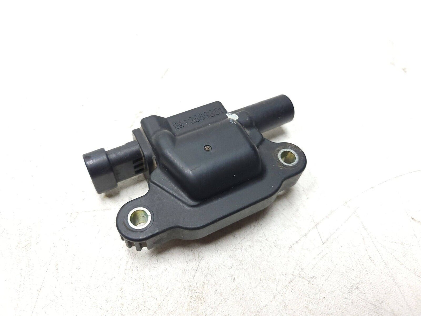 14-19 Chevrolet Silverado 1500 Ignition Coil Ignitor 8pcs OEM
