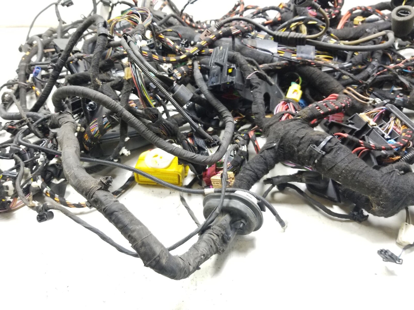 2009 - 2012 Audi Q5 Interior Wire Harness OEM