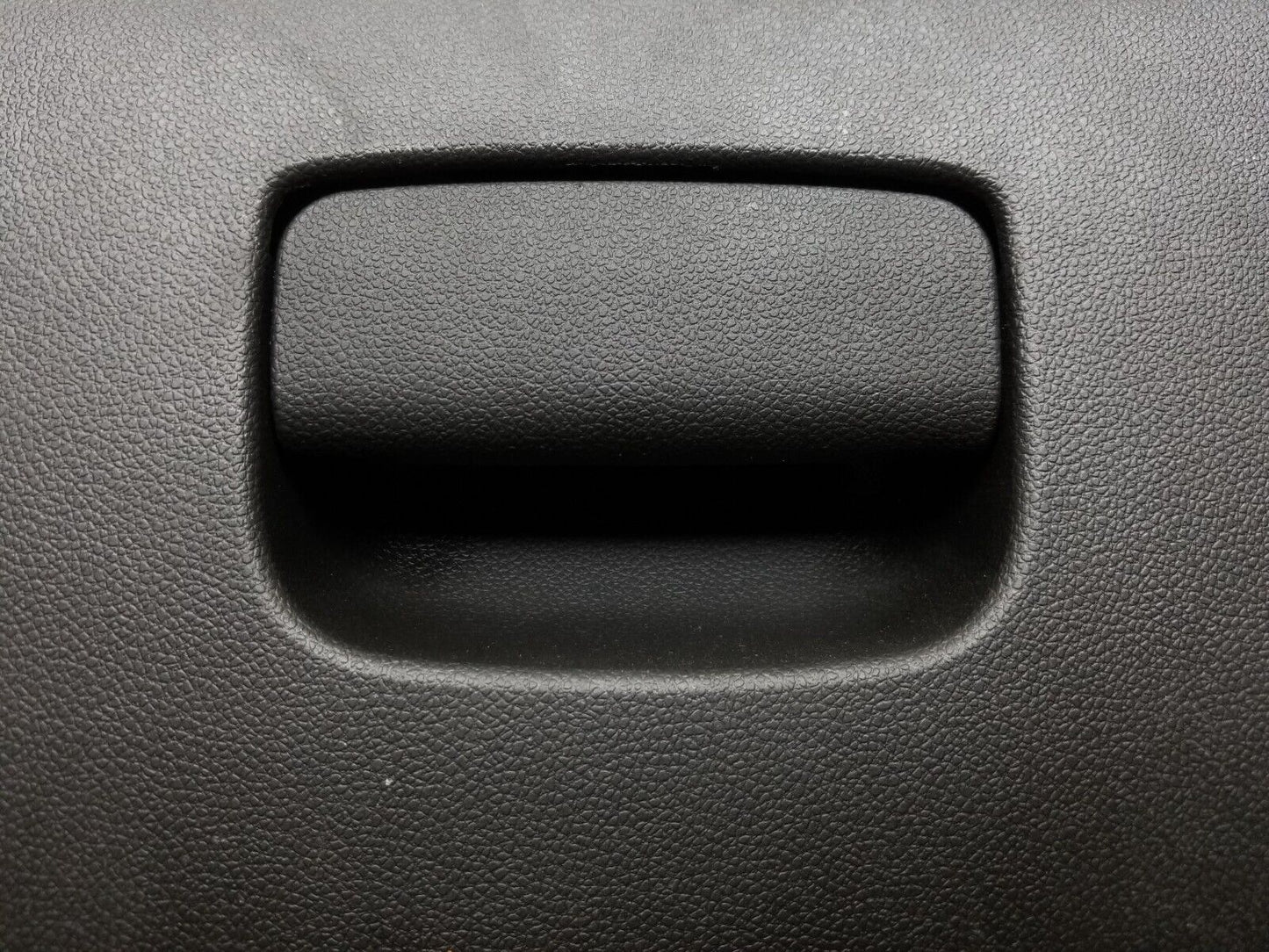 21 - 23 Chevrolet Trailblazer Dash Glove Box Storage Compartment OEM