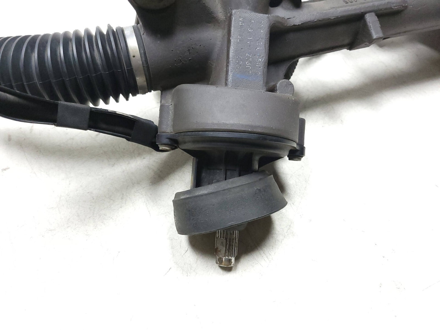 2011 VW Tiguan Steering Gear Rack & Pinion OEM *has Damage*