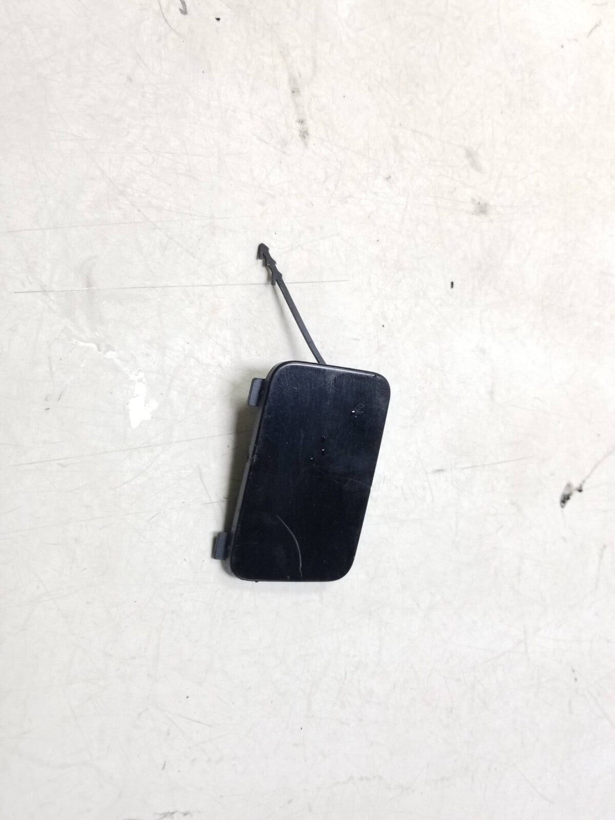 2009 - 2017 Audi Q 5rear Bumper Towing Eye Cover OEM