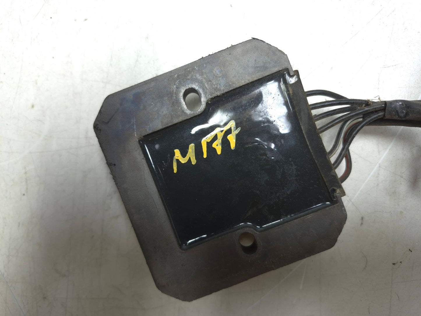 2004 Suzuki Intruder Volusia Vl800 Voltage Regulator Rectifier OEM