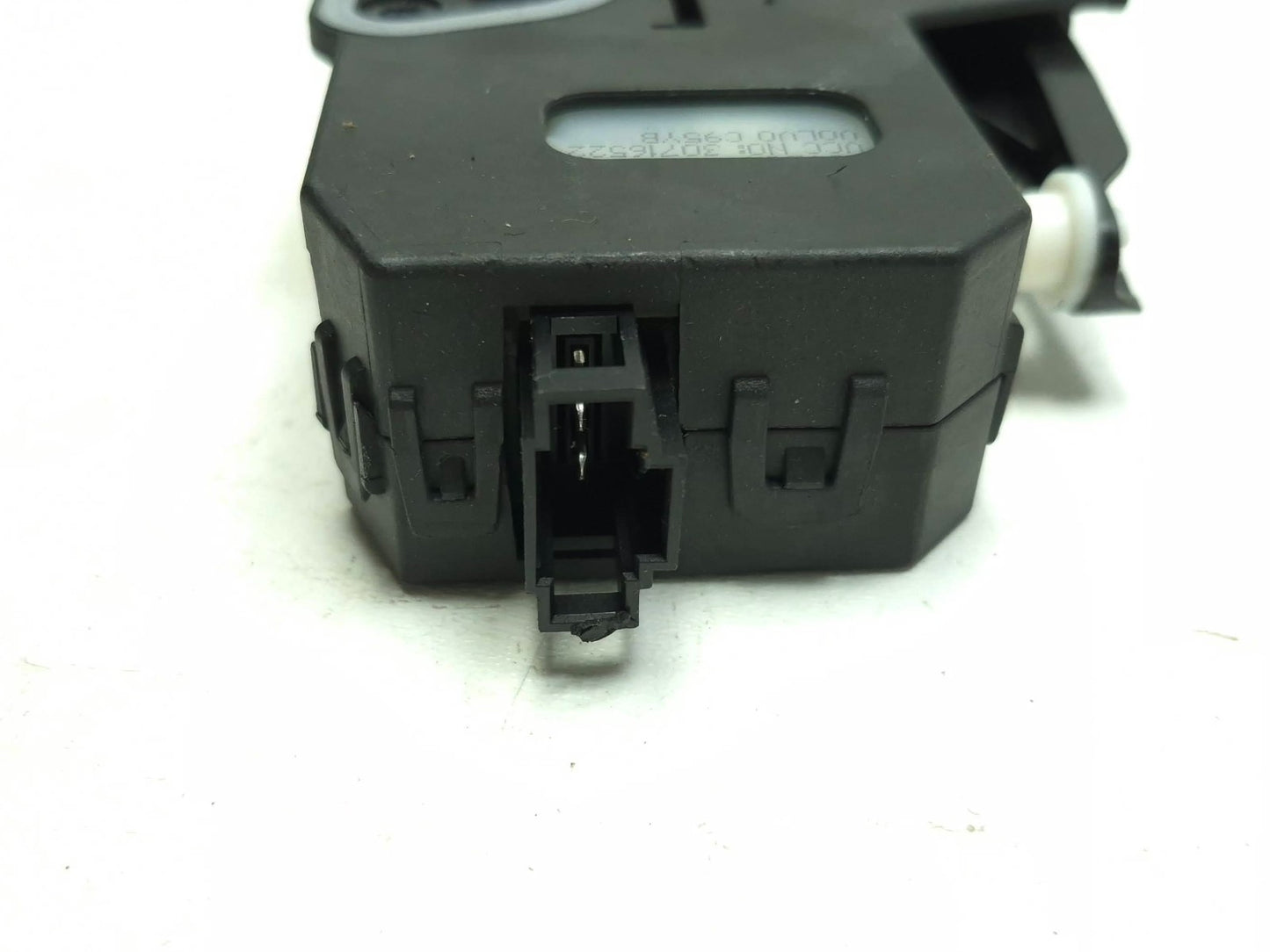 2012 Volvo C30 Fuel Filler Door Latch Lock Actuator OEM